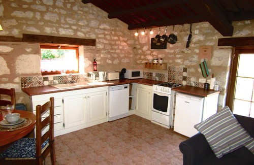 Sainte-Eulalie-d'Eymet Cottage | Peaceful French gite in beautiful rural setting