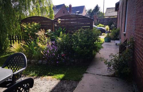 Saint-Quentin-Lamotte-Croix-au-Bailly House | Gite a la Ferme - Baie de Somme