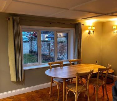 Beccles House | Fraser's Cottage, Henham Park, Nr Southwold