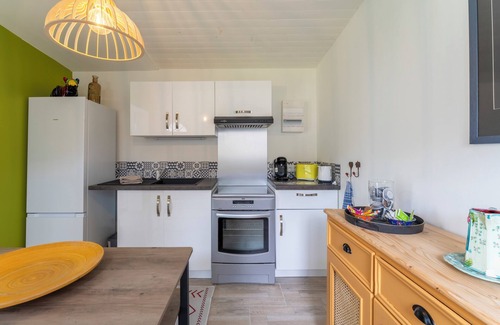 Le Thor Villa | FREE FROM JUNE 22 TO 29 - PINE CONES STUDIO