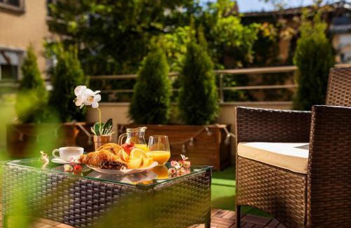 Sofia City Center House | Free Parking On Premises Huge Terrace