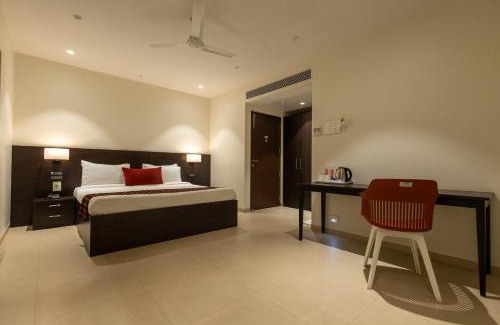 Nashik Hotel | Freesia Residency by Express Inn