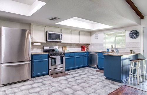 Northeast Carrollton House | FRESHLY renovated home. Carrollton, DFW