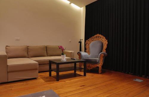 Cihangir Apartment | Frida Suites