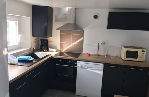 Henanbihen House | 🏖️ Friendly house 15 min from beaches, ideal for families & friends