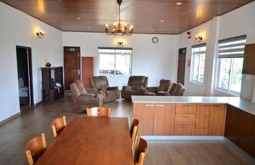 Hatton House | Fruit Hill Villa