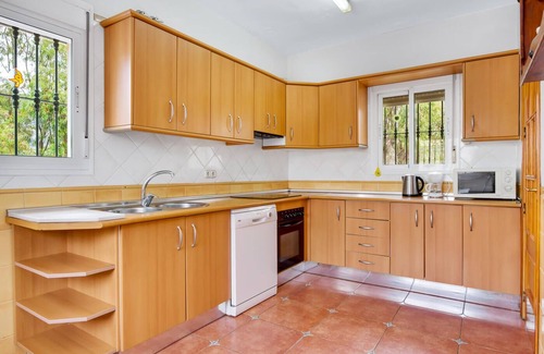 Torreblanca House | Fuengirola1500 m from the beach, private pool.