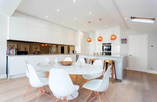 Hammersmith and Fulham House | Fulham, London - Stylish 5 Bedroom House