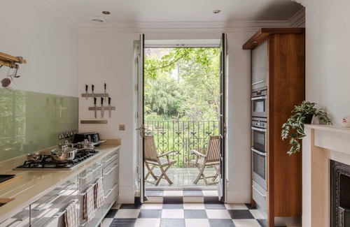 Camden Town with Primrose Hill House | Full House - Camden - by Frankie Says