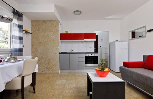 Stobrec Apartment | Fully equiped Beach Apartments with its own balcony