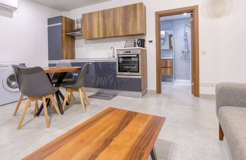 Swieqi Apartment | Fully equipped 1BR Apt with pool access in Swieqi