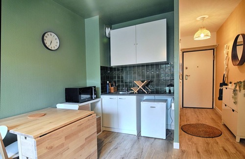 Chanot - Stade Velodrome Apartment | Fully equipped studio terrace Sainte Anne