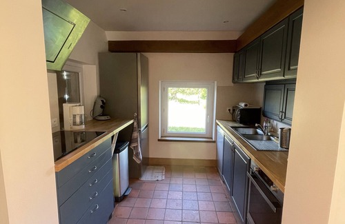 Penvins House | Fully renovated house 540 metres from the beach