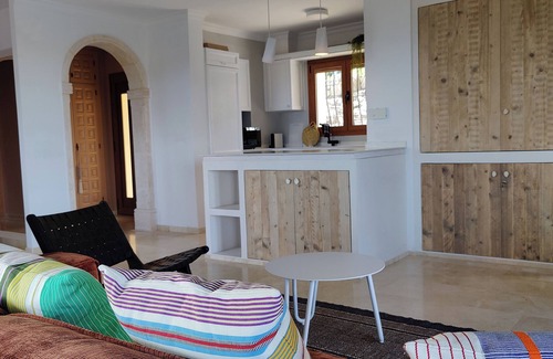 Pedreguer Villa | Fully renovated luxury villa for 8 with panoramic views