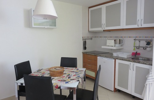 Vale Furado Apartment | functional, well-appointed and affordable accommodation for 4 people