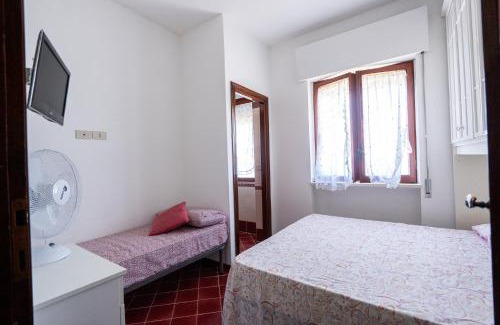 Quartiere XXIV Don Bosco Apartment | Fundera Mare Apartment