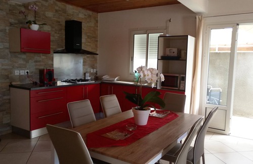 Les Avirons House | furnished holiday rental C'Bellevue