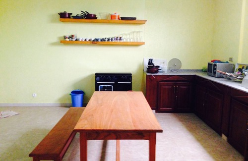 Yaounde Apartment | FURNISHED APARTMENT 200 M2