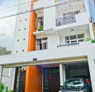 Sri Jayawardenepura Kotte Apartment | Furnished apartment at Colombo suburbs Nawala