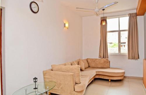 Sri Jayawardenepura Kotte Apartment | Furnished apartment at Colombo suburbs Nawala
