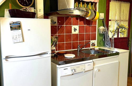 Ribaute-les-Tavernes Apartment | Furnished gîte, 2 to 4 pers Ground floor, garden with trees not overlooked and secure swimming pool