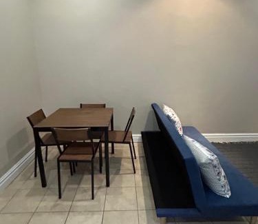 Kloof Apartment | Fyndraai one bedroom flat