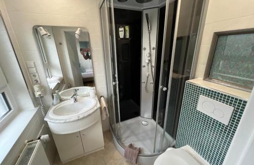 Koenigsfeld im Schwarzwald Bed & Breakfast | Gästehaus Regenbogen