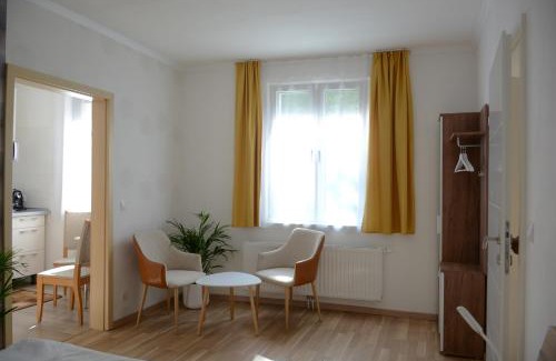 Krems an der Donau Apartment | Gästehaus COCO