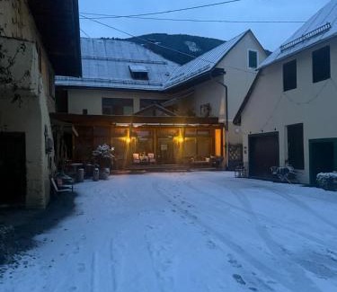 Greifenburg House | Gästehaus Post Aigner