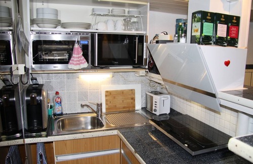 Weil am Rhein Apartment | Gästezimmer 25qm, mit Küche und Bad