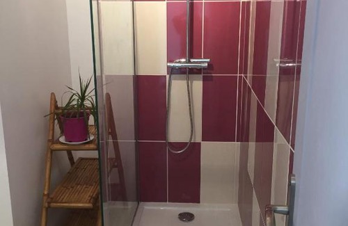 Lagorce Apartment | GÎTE 1 Entre vignobles et rivières du LIBOURNAIS ST EMILION 2-3 pers