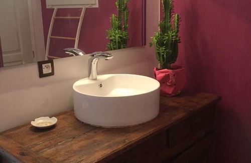 Lagorce Apartment | GÎTE 1 Entre vignobles et rivières du LIBOURNAIS ST EMILION 2-3 pers