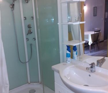 Rogny-les-Sept-Ecluses Apartment | Gîte 15