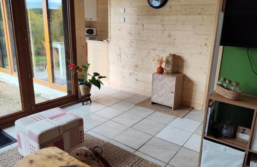 Vernet-la-Varenne Apartment | Gîte ambiance Chalet