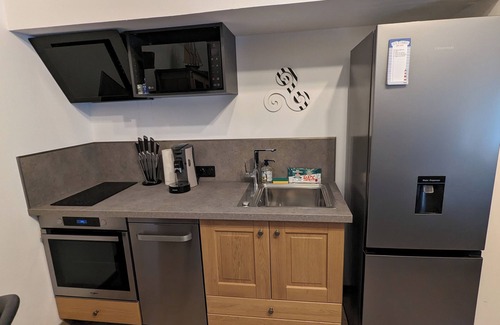 Le Mene House | Gîte Atypique Avec Services Tout Inclus, à L'orée D'une Forêt Privée