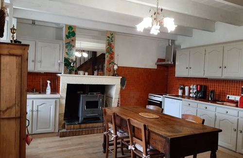 Berson House | Gîte "château les Cèdres" 4 Pers. 90 m2, au Coeur du Vignoble