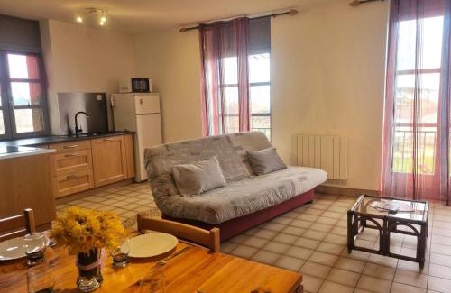 Saint-Andre-dʼApchon House | Gîte charmant à Saint-André-d'Apchon, animaux admis - FR-1-496-366
