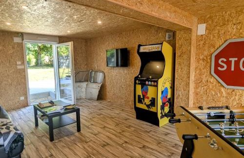 Vignot House | Gîte confortable à Vignot, idéal familles et amis - FR-1-585-183