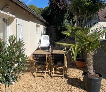 Saint-Jean-aux-Bois House | Gîte de l’abbaye
