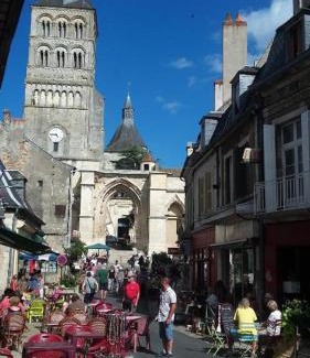 La Charite-sur-Loire Apartment | Gîte de la Galerie du Pont