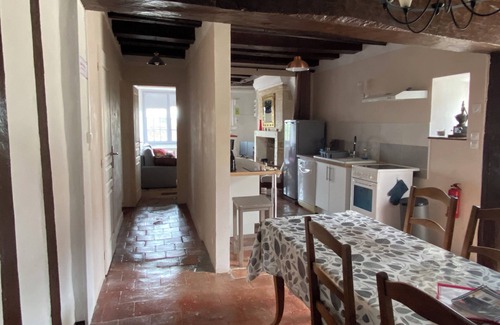 Montrichard Val de Cher Cottage | Gîte du Donjon, 16th century, private courtyard, between Beauval zoo and Chenonceaux