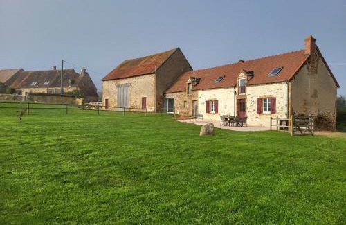 Vesdun House | Gîte du grès rose cœur de France