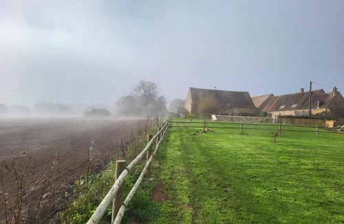 Vesdun House | Gîte du grès rose cœur de France