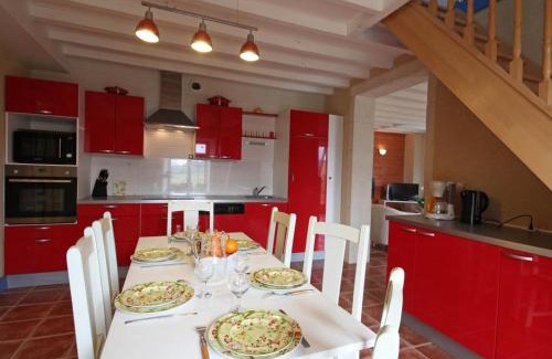 Feings House | Gîte familial au cœur du Parc du Perche - Animaux acceptés, Wifi, Jardin clos - FR-1-497-10