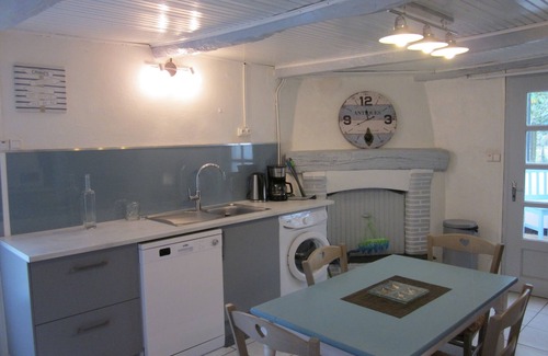 Guillac House | Gîte "La porte bleue" near Josselin/Brocéliande Labélisé 3 stars *