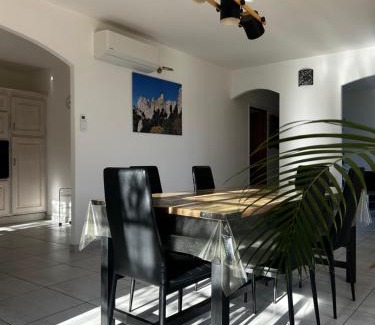 Duilhac-sous-Peyrepertuse House | Gîte San Jordi