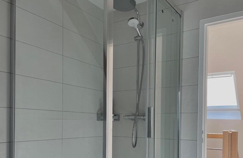 Querrien House | Gîte Ty Coz - piscine - à moins de 30min des plages