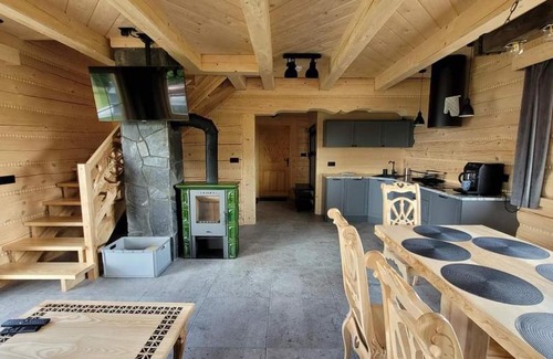 Istebna Villa | Górskie Przysiółki w Koniakowie - Dom z bala GÓRALSKI LOFT