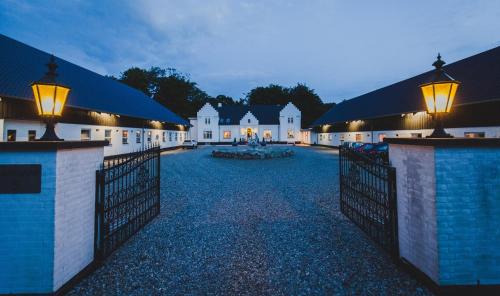 Gording Bed & Breakfast | Gørdinglund Herregård Bed & Breakfast