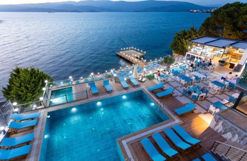 Gulluk Hotel | Güllük Yalı Boutique Otel